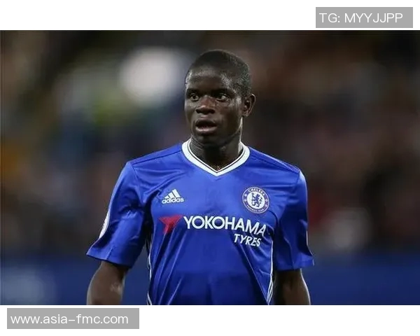 世界最佳足球后卫球星评选与分析：从防守大师到全能巨星